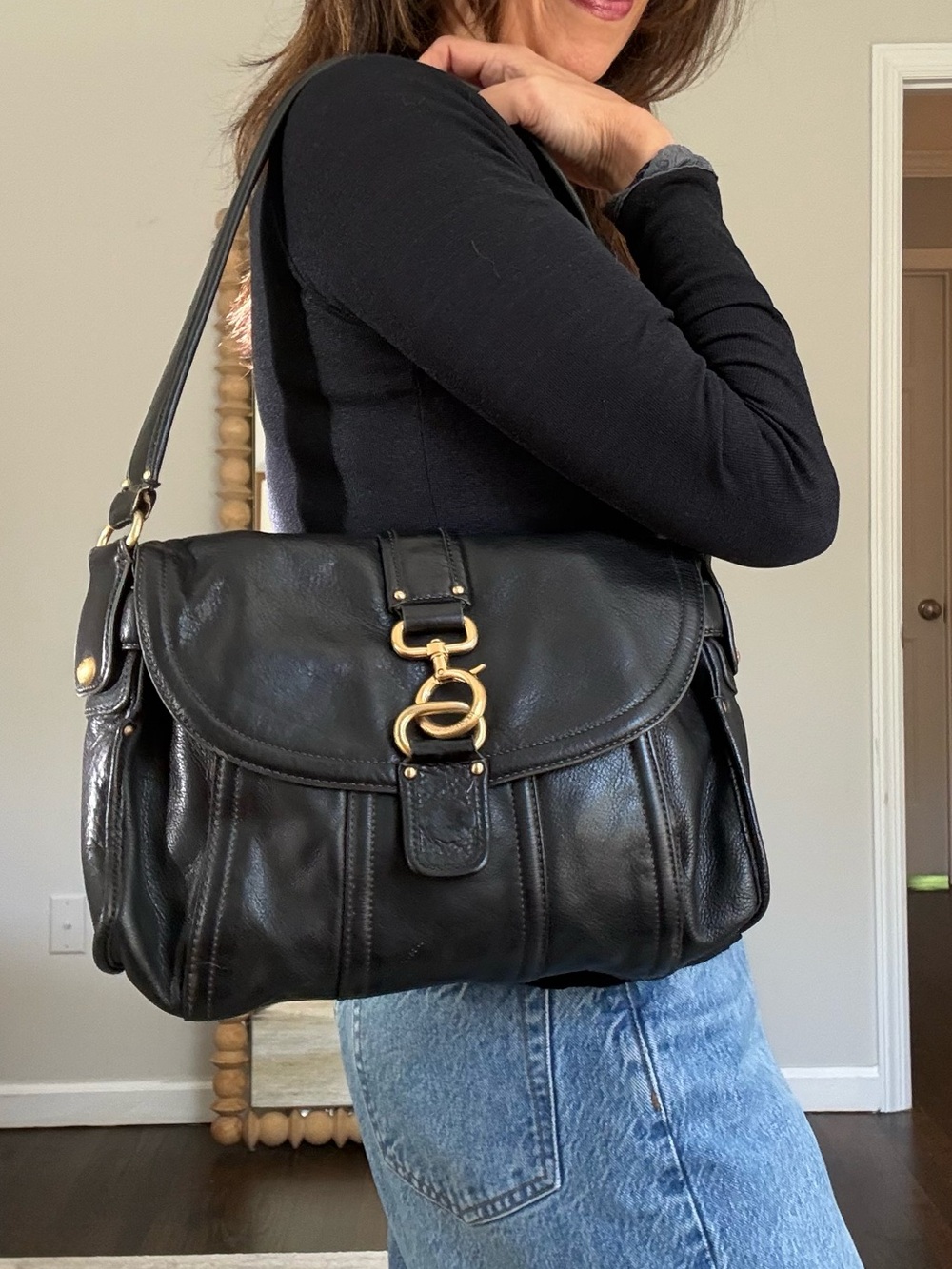 Liz Claiborne Vintage Black Leather Shoulder Bag Gold Hardware